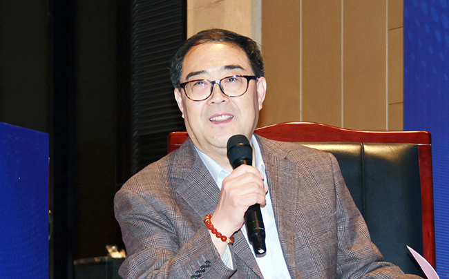 邸鵬遠.jpg